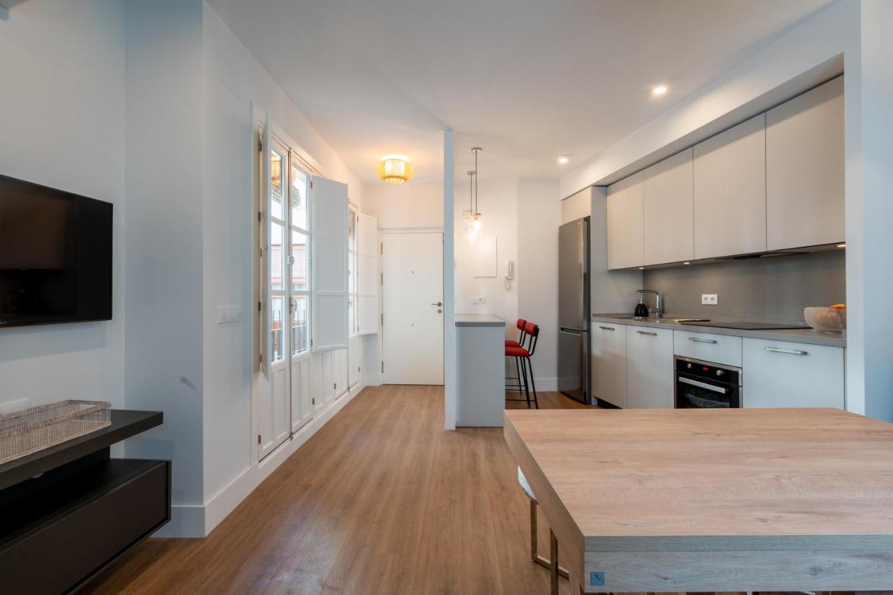 Duplex De Lujo Junto A La Catedral Terraza Privada Con Vistas A La Giralda Appartement *