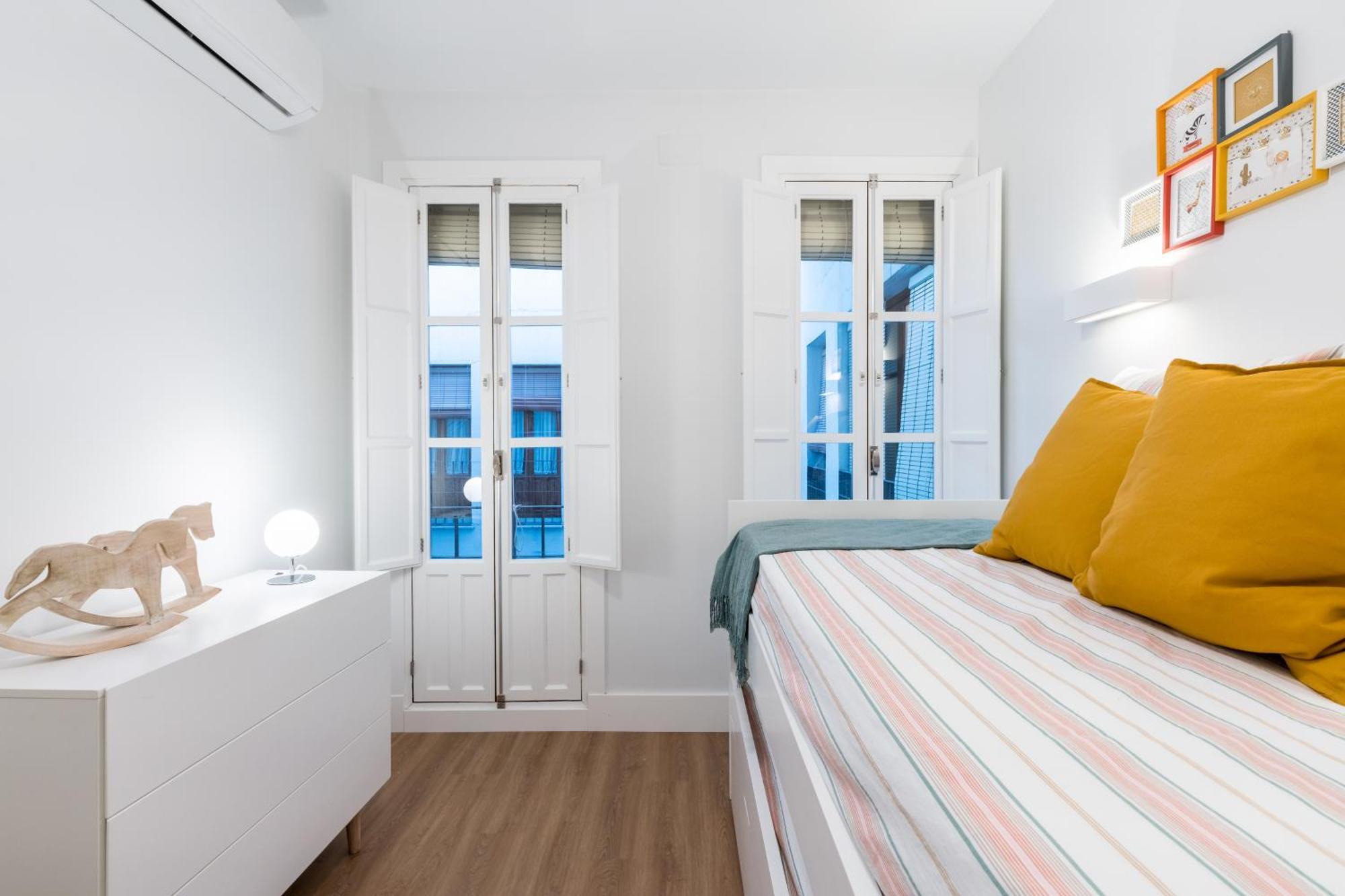 Duplex De Lujo Junto A La Catedral Terraza Privada Con Vistas A La Giralda Appartement *